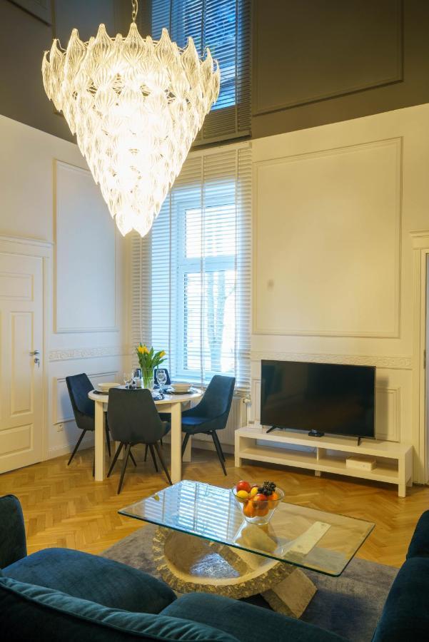 Prestige Apartment Rynek Kielce Exterior photo